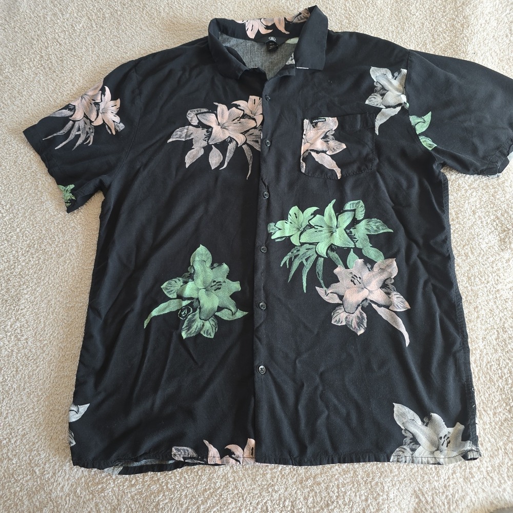 Volcom Richardt Floral Short Sleeve Button-up Shirt 100% Viscose Sz XL Black